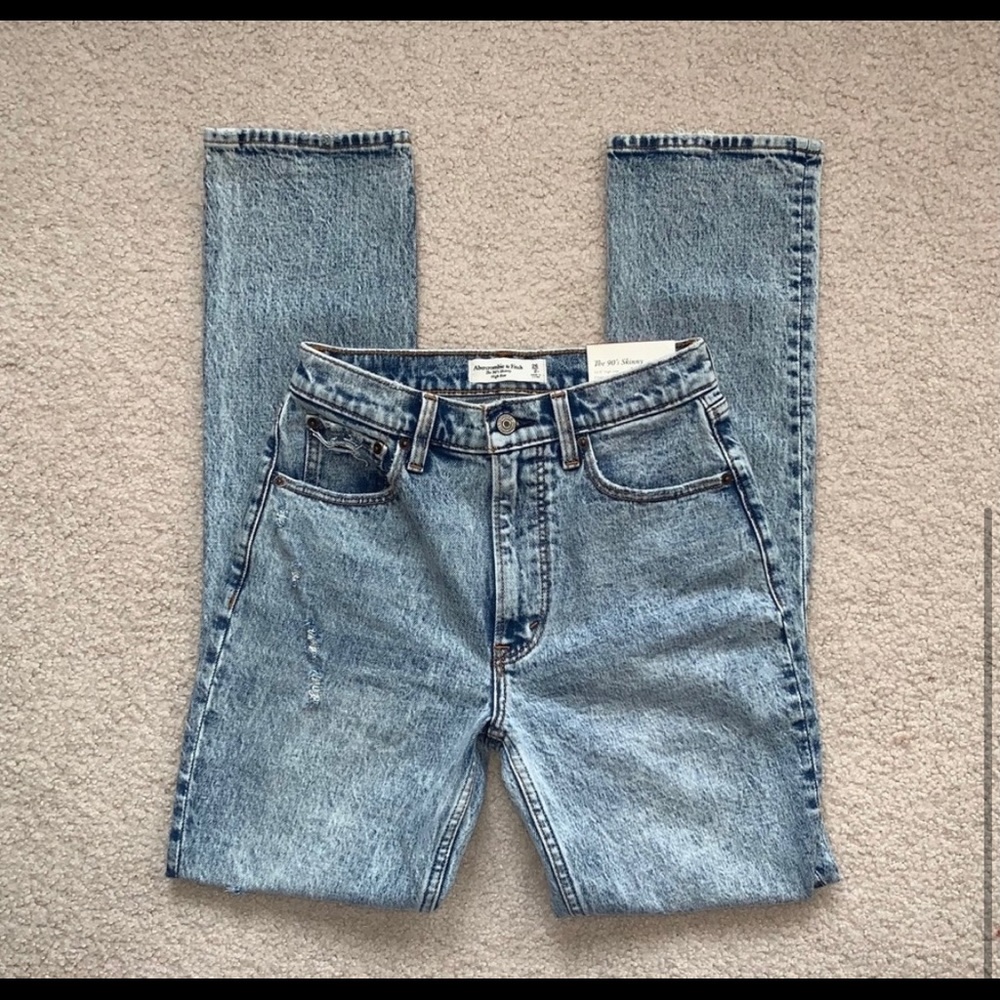 Abercrombie and Fitch 90s skinny